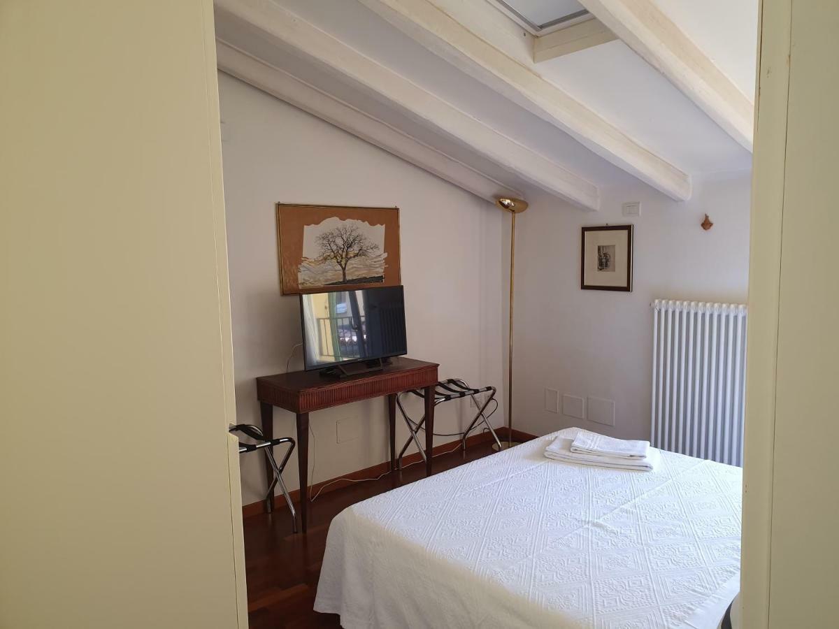 B&B Griffoni 7 Болоня Екстериор снимка